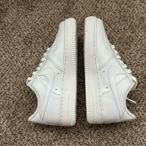 NWOT Air Force 1 Shoes - Picture 2 of 4